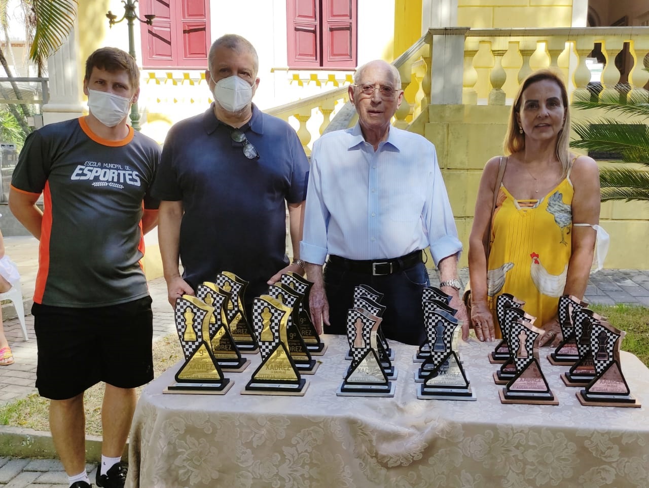 Campeonato de xadrez reunirá 1,5 mil alunos no Pacaembu - 25/06/2013 -  Folhinha - Folha de S.Paulo